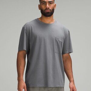 Lululemon Men's Fundamental Oversized Pocket T-Shirt - Grey